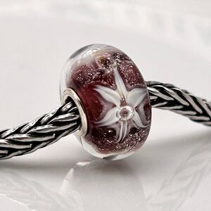 TROLLBEADS Flowers of Purity LAA 925 NEW w Tags! Shimmering Plum Purple & White